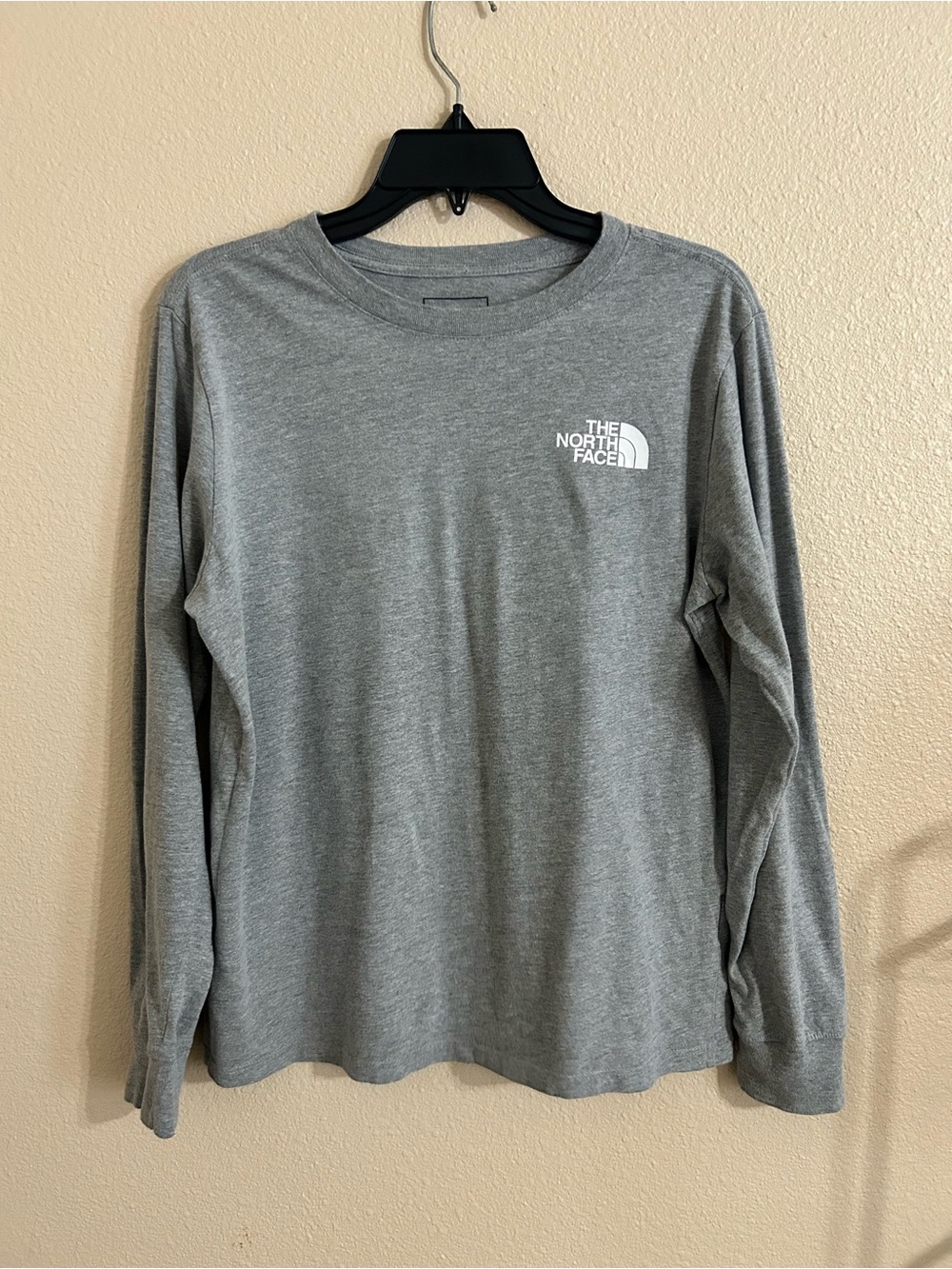 The North Face Long Sleeve Crew T-Shirt - Gray